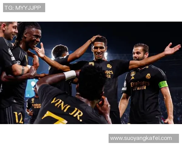 那不勒斯逆袭升至第三，欧战席位引关注